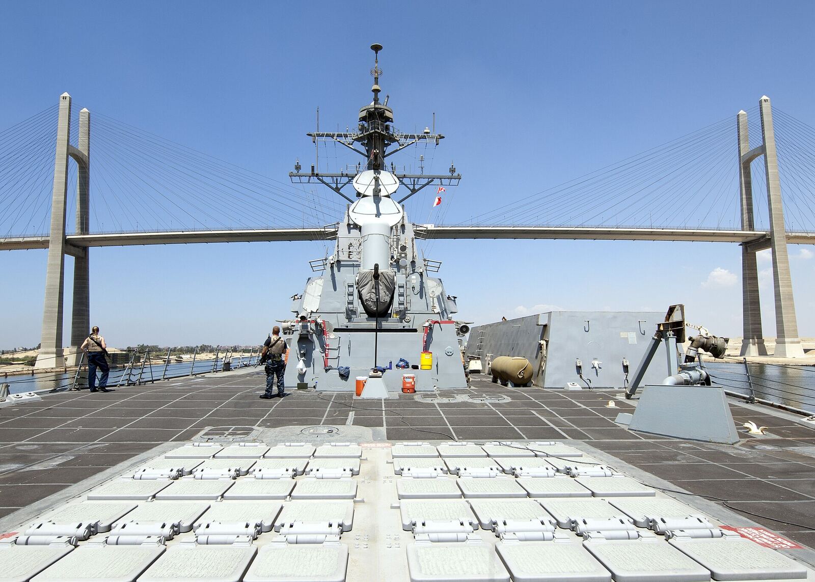 SUEZ CANAL (Aug. 25, 2012) The guided-missile destroyer USS James E. Williams (DDG 95) approaches the Friendship Bridge as the ship transits the Suez Canal. James E. Williams is deployed to the U.S. 5th Fleet area of responsibility conducting maritime security operations, theater security cooperation efforts and support missions for Operation Enduring Freedom. (U.S. Navy photo by Mass Communication Specialist 3rd Class Daniel Meshel/Released) 120825-N-NL401-016 Join the conversation www.facebook.com/USNavy www.twitter.com/USNavy navylive.dodlive.mil